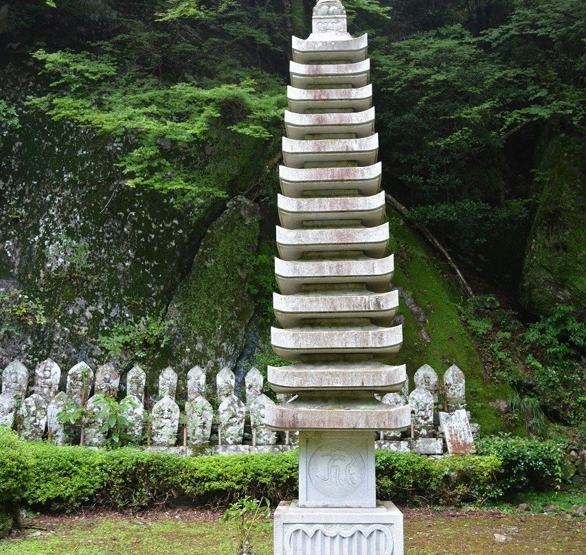 Tokuenji Temple-佐那河内村必去景点