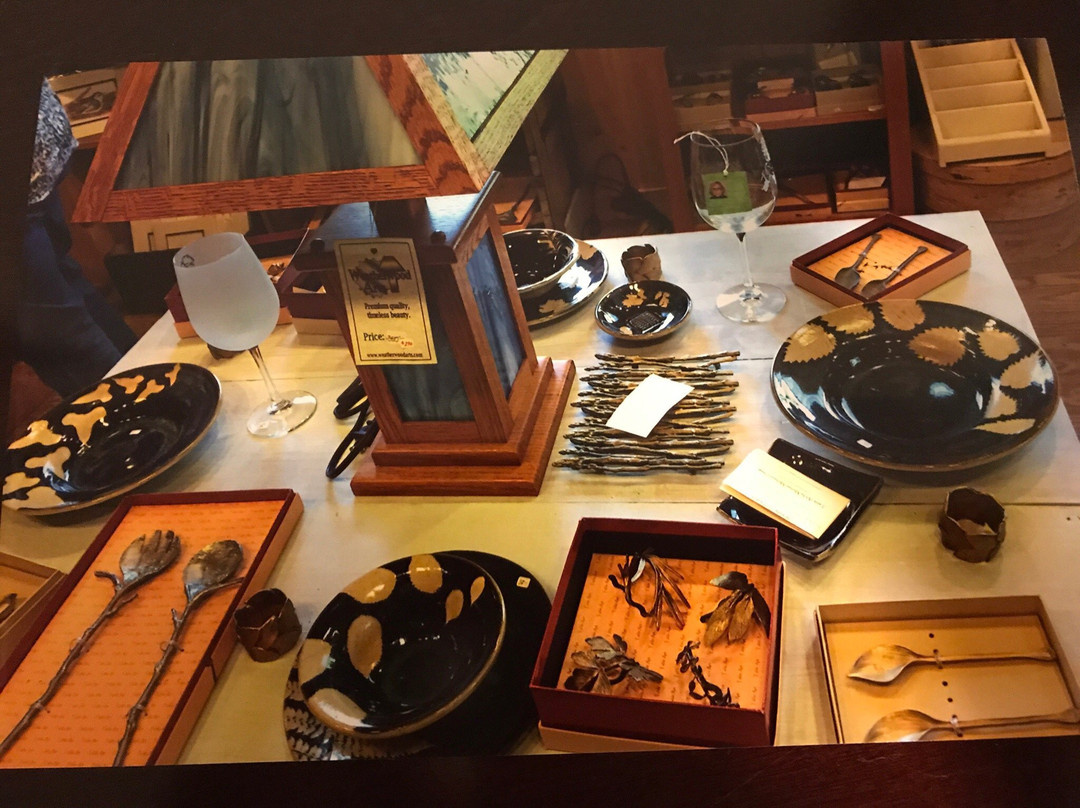 The Village Craftsmen景点图片