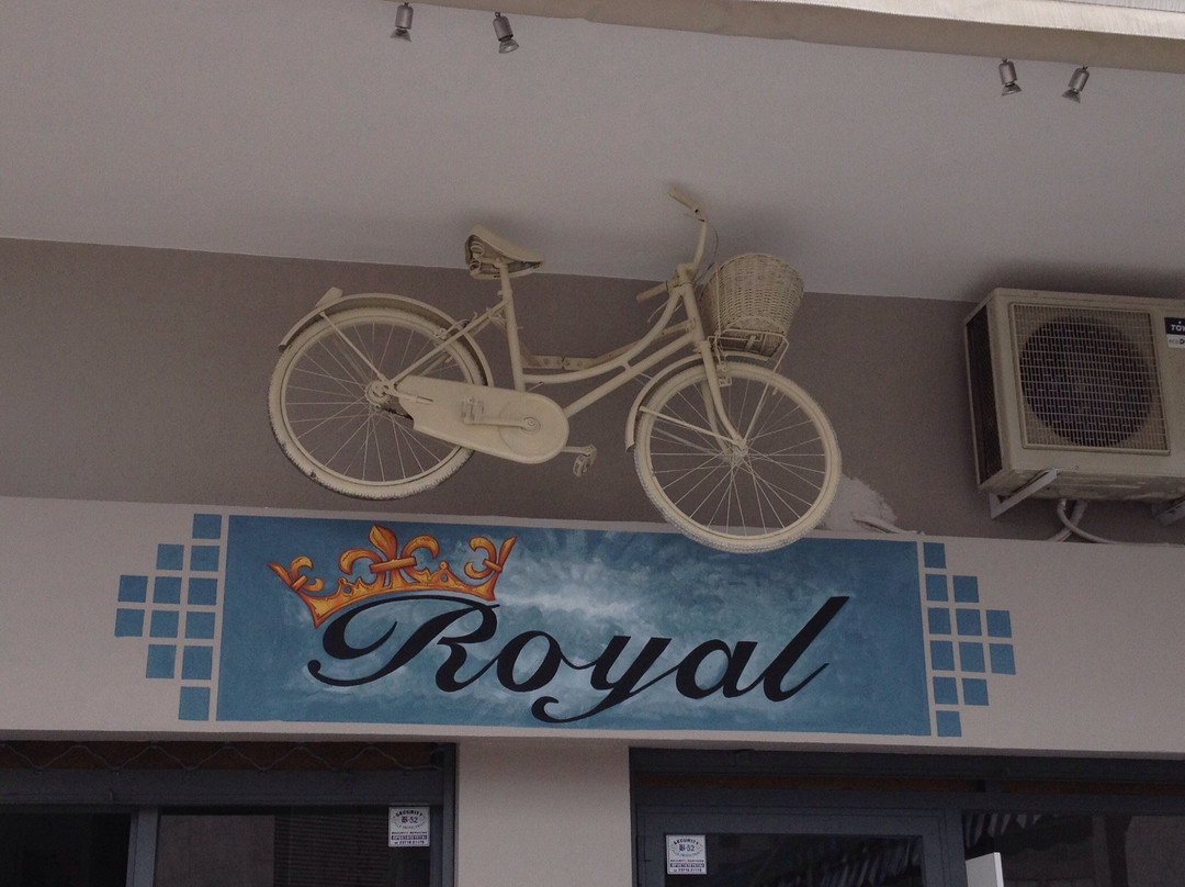 Royal Cafe-Wine Bar-Bistro景点图片