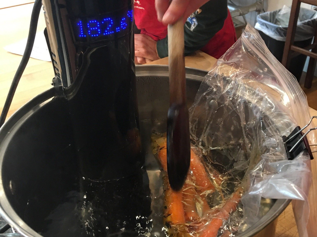 Sur la Table Cooking Classes-波特兰必去景点