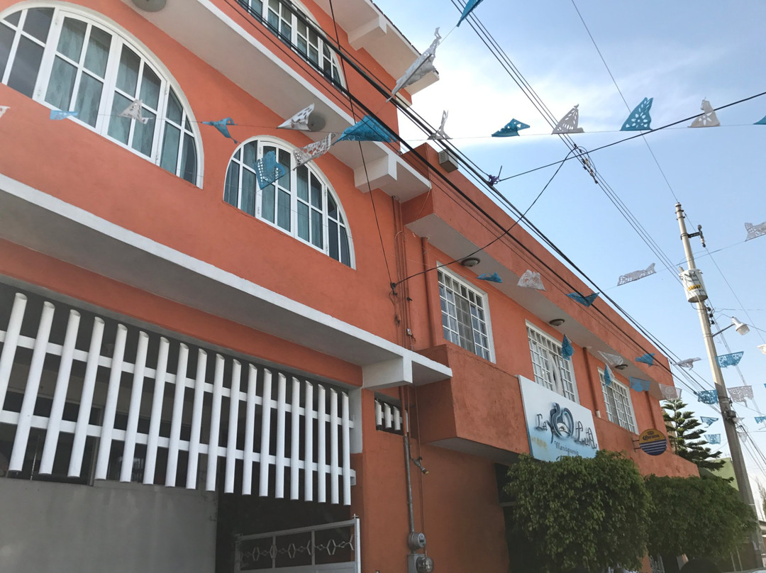 La Ola Marisqueria