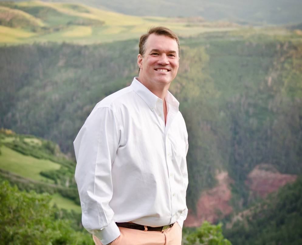 Adam W. Carlos Fine Art-Mountain Village必去景点