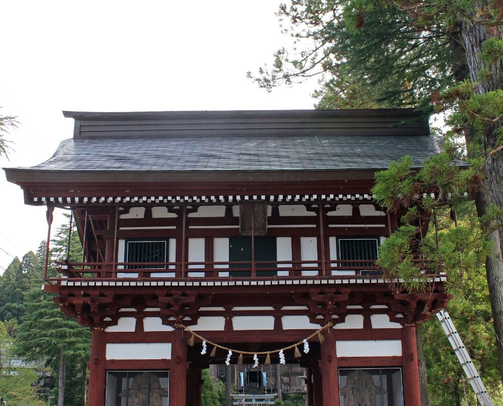 Suba Amami Shrine景点图片