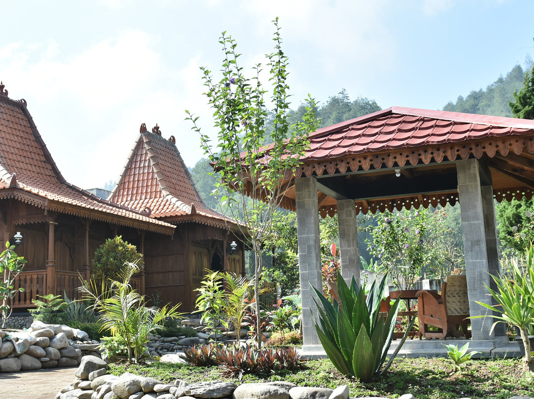 Joglo Lawu & House of Lawu主图