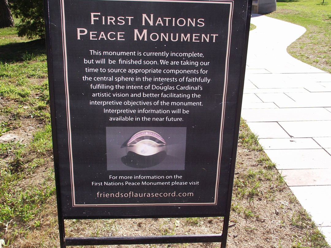 First Nations Peace Monument景点图片