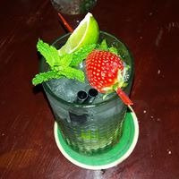 Revolution Cocktail Bar景点图片
