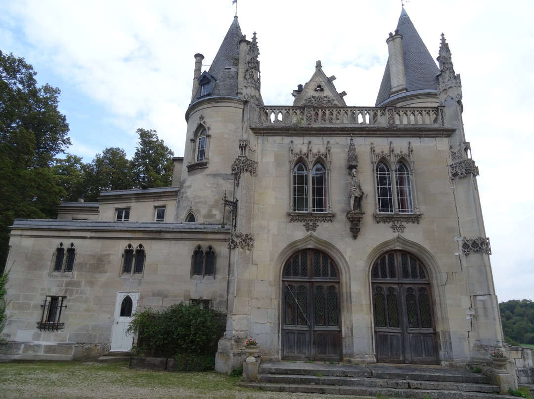 Château de Mont-l'Eveque景点图片