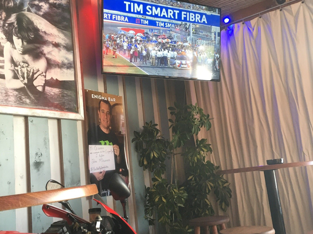 Enigma Bar-阿雷克斯必去景点