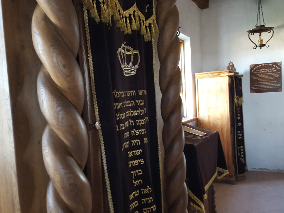Starokostyantyniv旅游景点-Tomb of the Baal Shem Tov