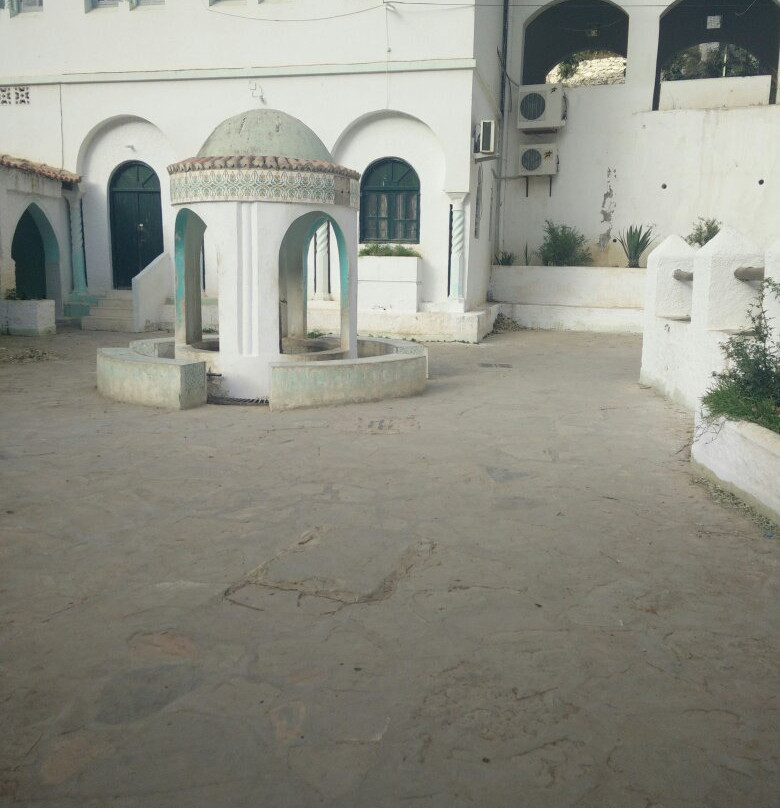 Mausolée de Sidi Elkebir景点图片