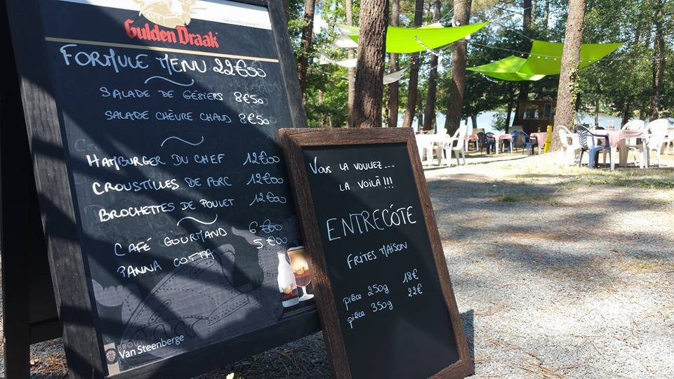 Minzac餐馆和美食-La Guinguette du Moulin