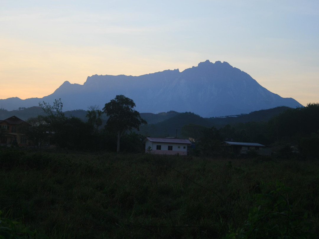 斗亚兰酒店主图