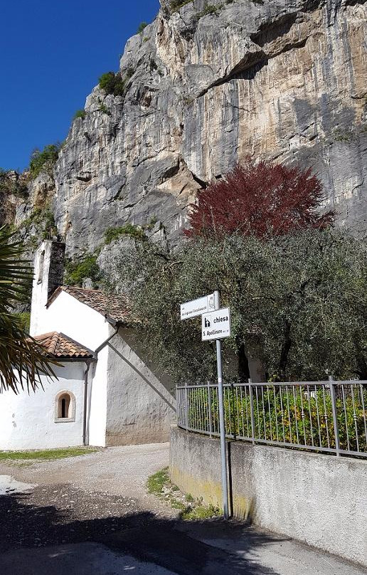 Chiesa di S.Apollinare a Prabi景点图片