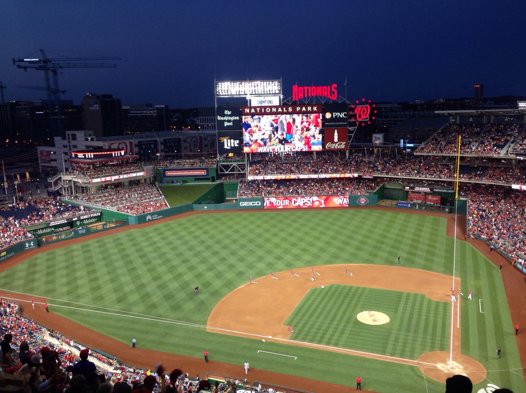 Dutch Country Farmers Market-Laurel必去景点