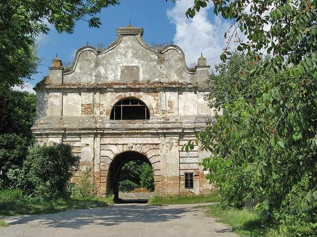 Manor Charnetskiye-Lyubeshiv必去景点