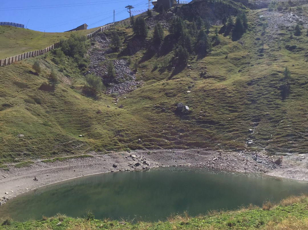 Lago Checrouit-库马约尔必去景点