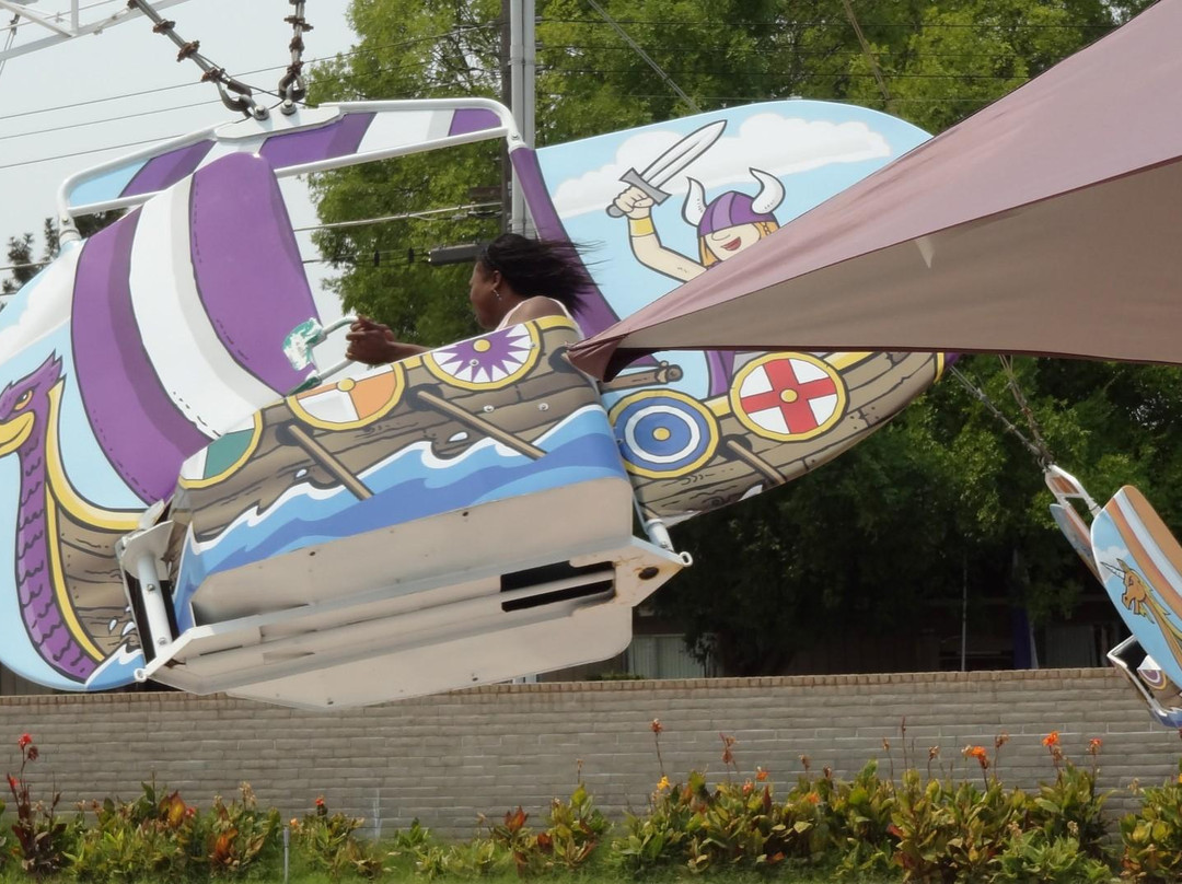 Scandia Family Fun Center-沙加缅度必去景点