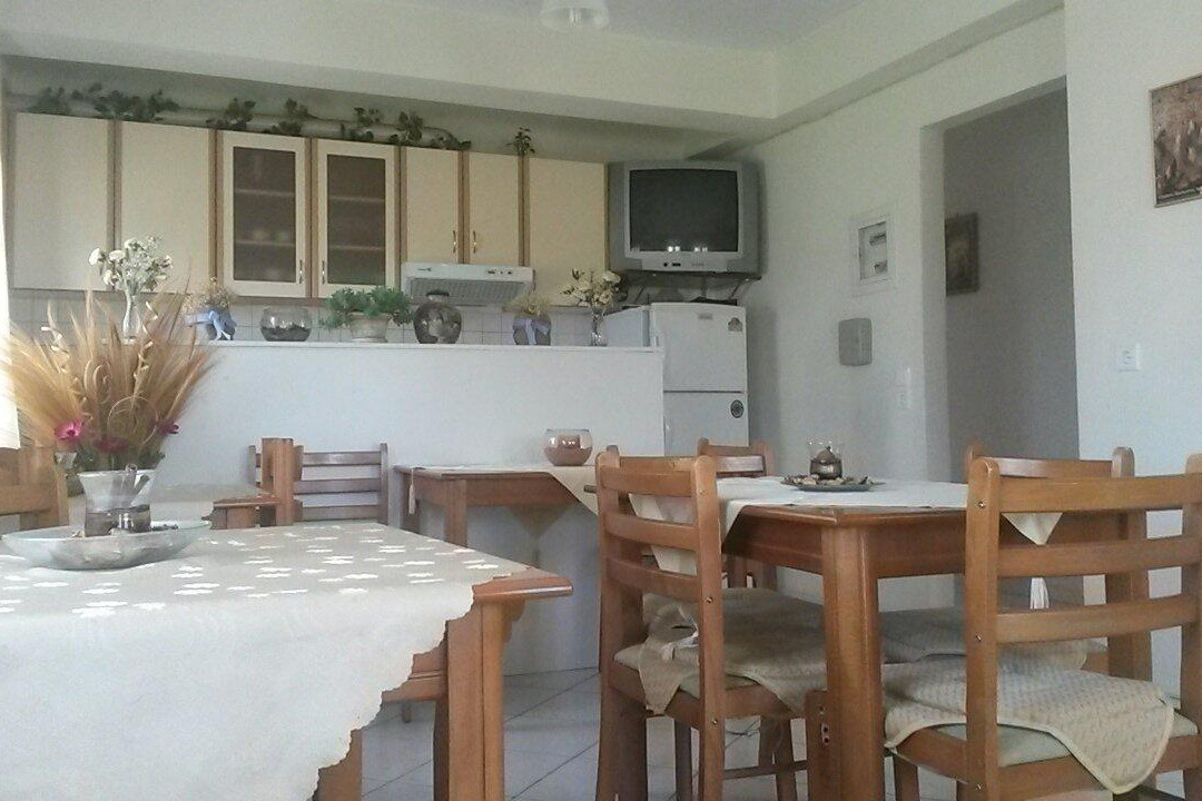 Orama Hostal