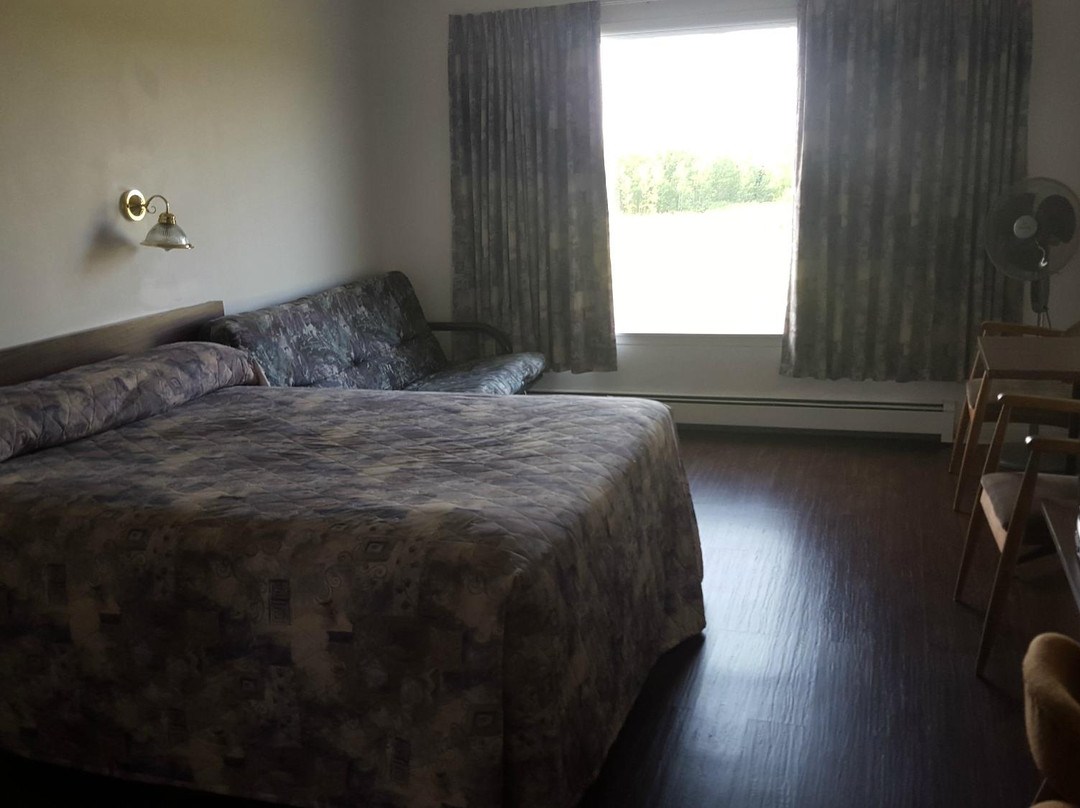 Balmoral Motel主图