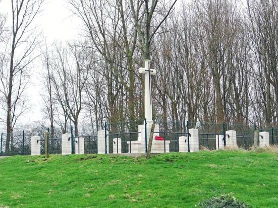 Liverpool Scottish Memorial-伊普尔必去景点