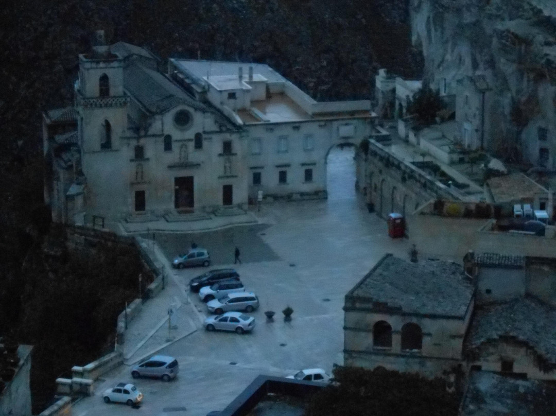 Chiesa dei Santi Pietro e Paolo-马泰拉必去景点