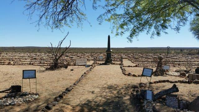 Doornbult Concentration Camp Memorials-Hopetown必去景点