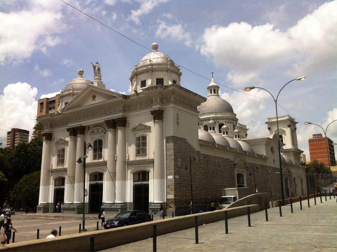 Iglesia de Santa Teresa景点图片