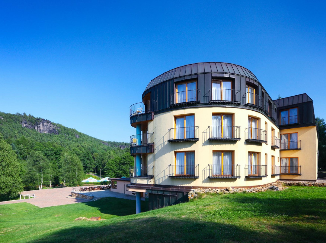 奥斯特鲁夫皮特劳恩酒店主图