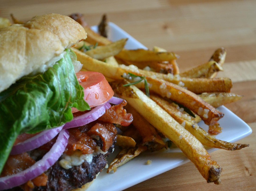 Thompson餐馆和美食-Tamarisk Restaurant