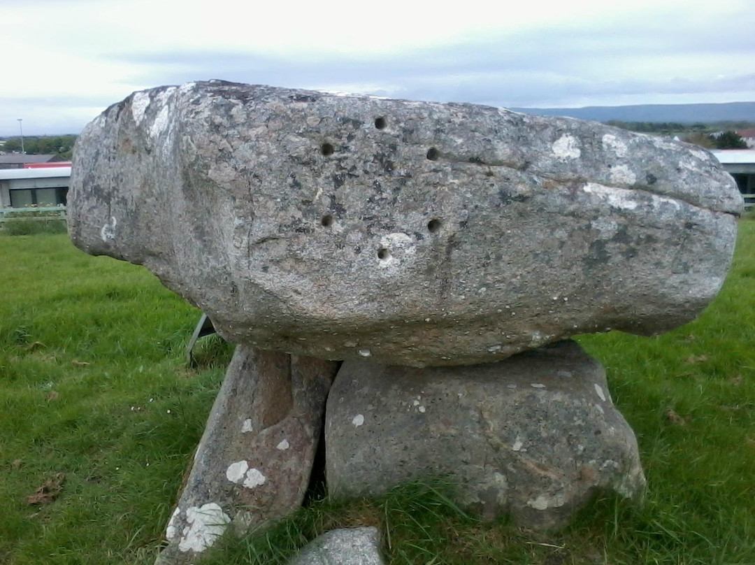 Ballina Dolmen-巴利纳必去景点