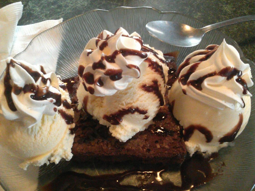 Bancroft餐馆和美食-Cafe Sports