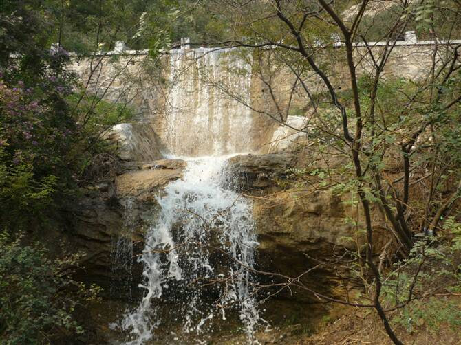 抱犊寨旅游景区-鹿泉市必去景点