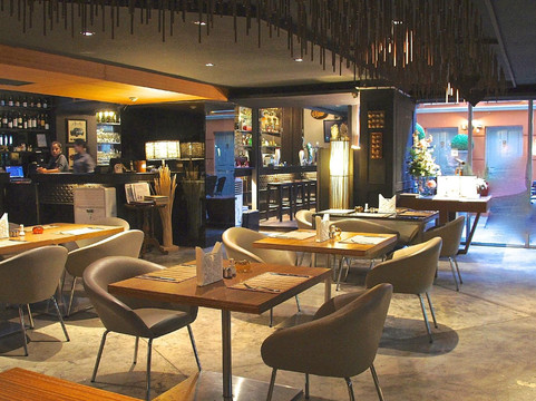 The Admiral's @ 24 - Pub & Restaurant