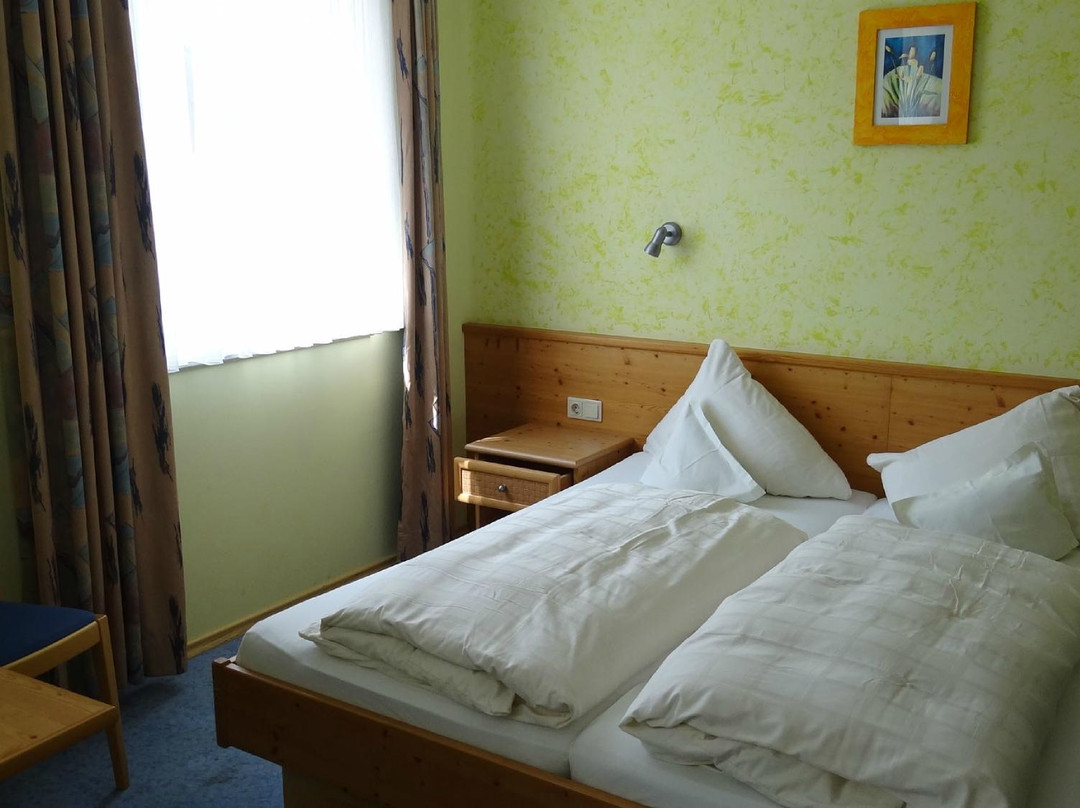 Gaestehaus Felsenwastlwirt主图