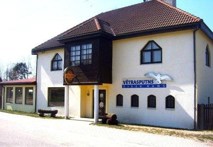 Engure酒店住宿-Vetrasputns