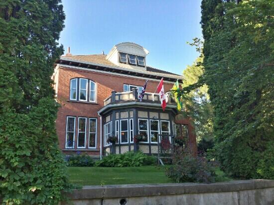 Red Pine Bed & Breakfast-客卧