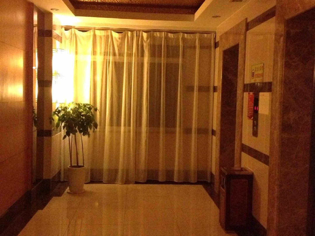 乐熙大酒店主图