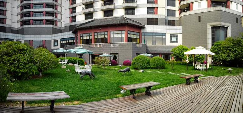 南京丁山花园酒店主图