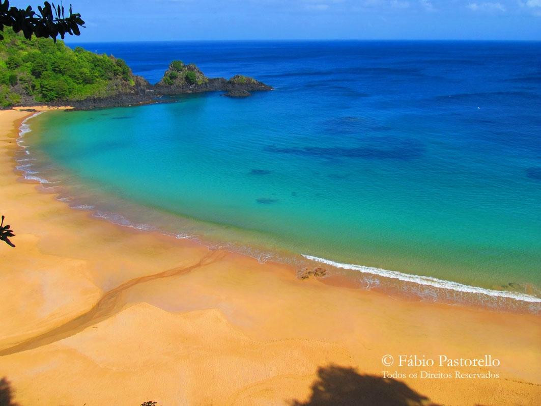 桑乔湾海滩-费尔南多-迪诺罗尼亚群岛必去景点
