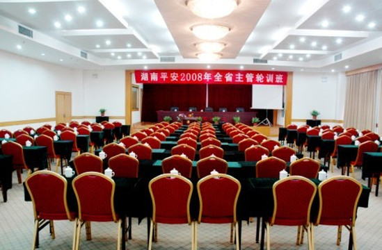 麓枫酒店(长沙树木岭地铁站店)主图