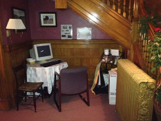 老法官大厦酒店主图