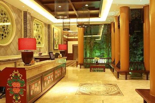 屋顶顶城市江景酒店主图