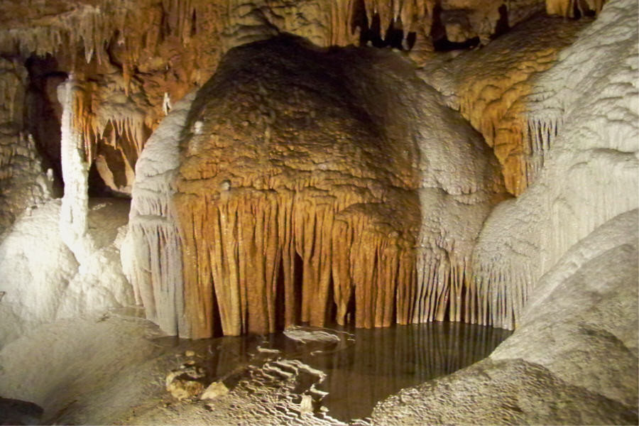 Onondaga Cave-Leasburg必去景点