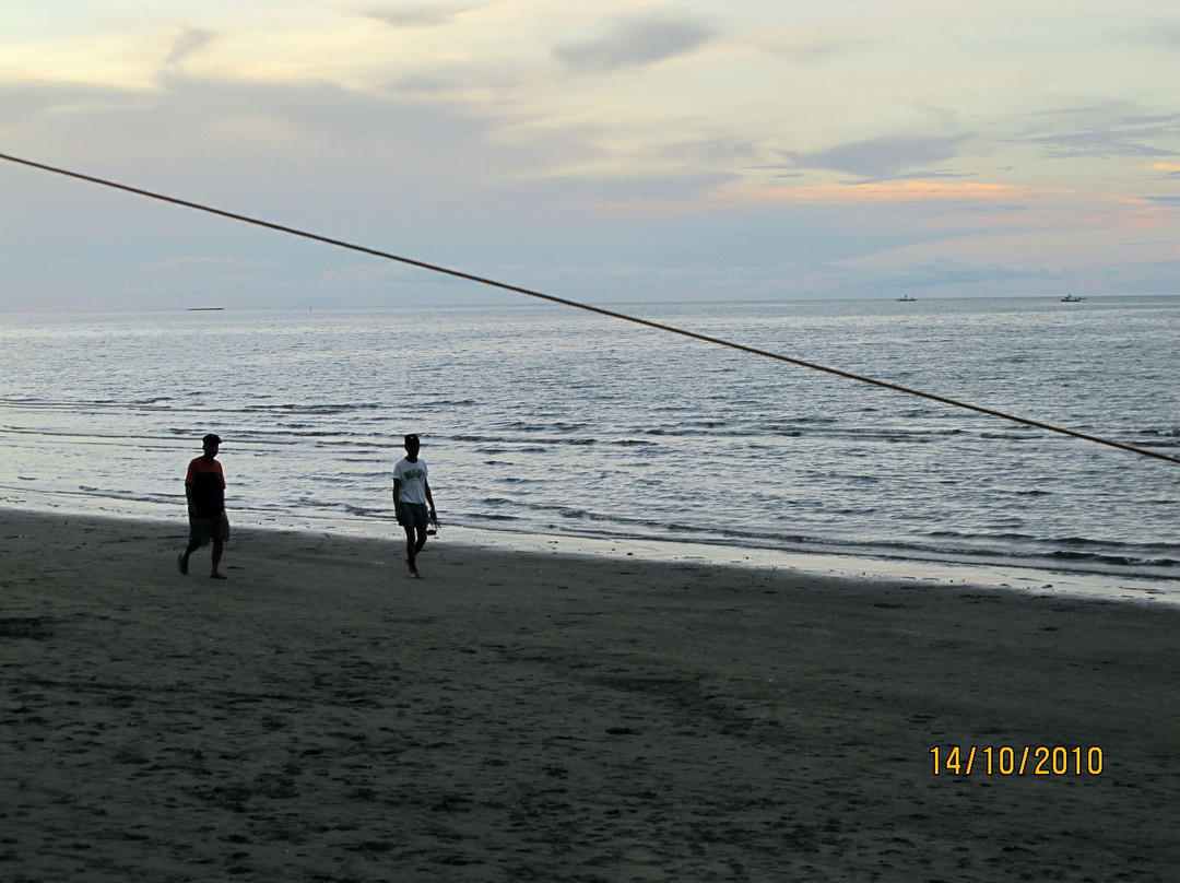 Baybay Beach景点图片