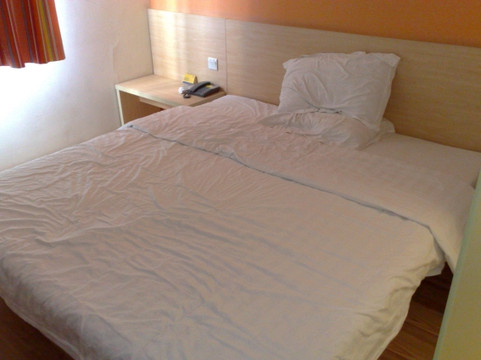 7天酒店（广州中环广场小北地铁站店）主图