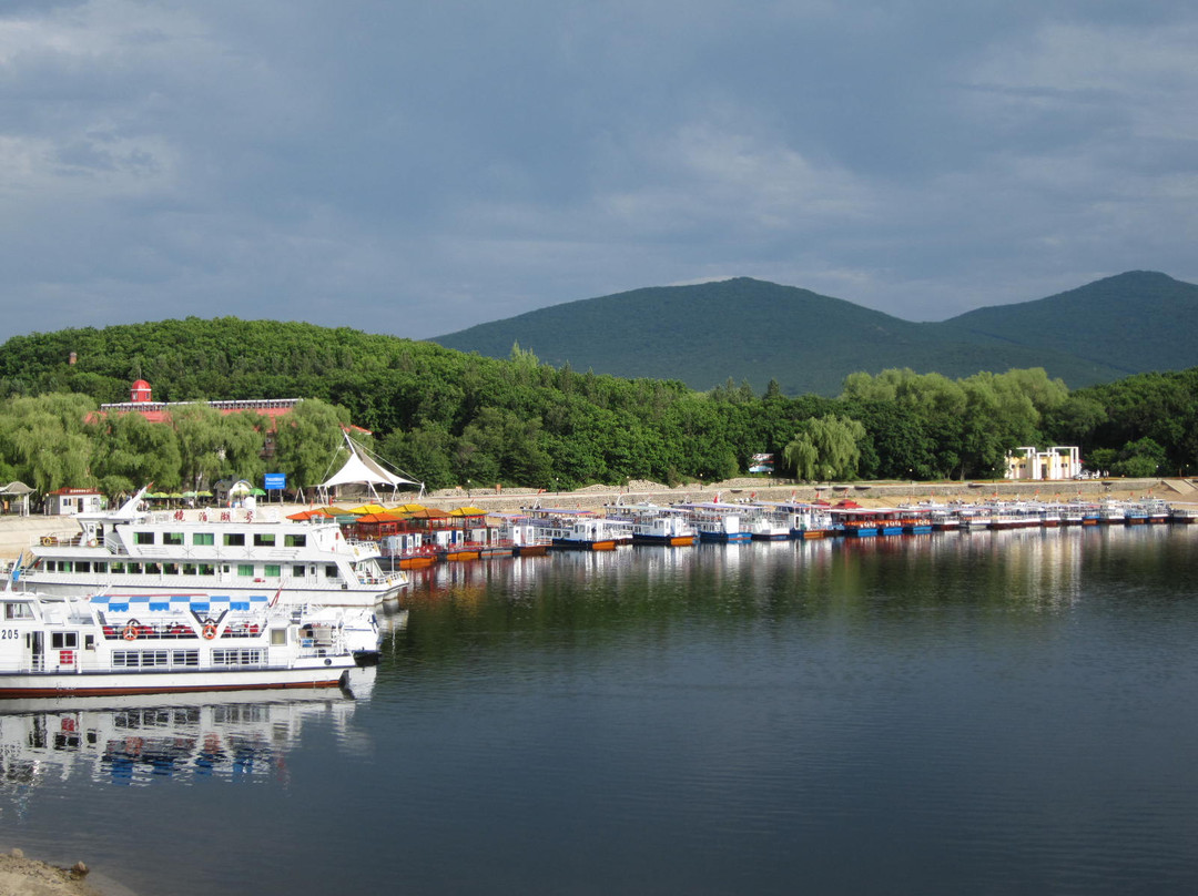 镜泊湖-宁安市必去景点