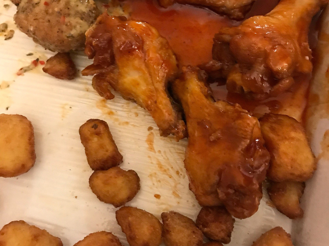 Buffalo Wild Wings Grill and Bar