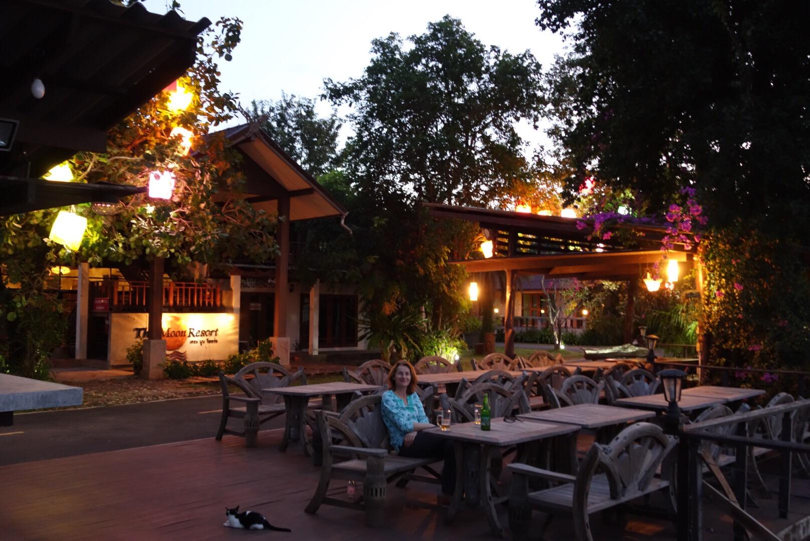 The Moon Resort-官方