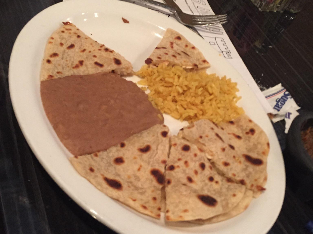 El Chaparro Mexican Bar & Grill 2