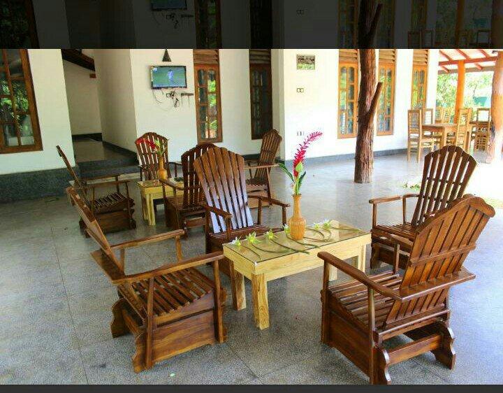 Kingfisher Resort Sigiriya-浴室